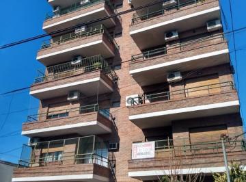 Departamento · 45m² · 2 Ambientes · Dpto 2 Amb. Cfrente