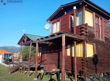 Casa · 612m² · 2 Ambientes · 1 Cochera · Cabañas en Venta con Vista Al Lago