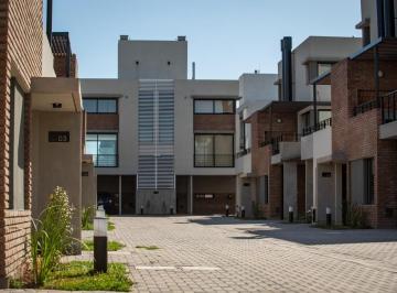 PH de 2 ambientes, Granadero Baigorria · PH 1 Dormitorio en Venta (Consultar Alquiler)