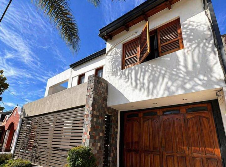Casa · 156m² · 10 Ambientes
