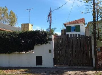 Casa · 500m² · 5 Ambientes · Casa en Venta - Manuel B Gonnet