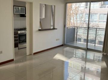 Departamento de 1 ambiente, Villa Urquiza · Alquiler Departamento Monoambiente Frente Villa Urquiza con Balcon Cocina Baño Completo Impecable