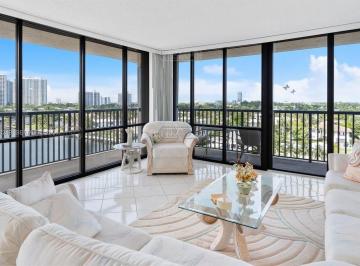 Departamento · 126m² · 3 Ambientes · 1 Cochera · Departamento en Venta en Hallandale, Miami, Florida