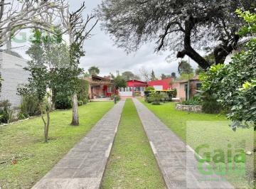 Casa · 952m² · 4 Ambientes · 2 Cocheras · Casa en Venta San Luis 3 Dorm y Pileta 900 m