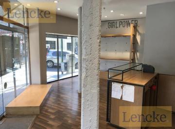 Edificio · 594m² · 18 Ambientes · Locales en Block en Venta en El Centro de San Isidro, con Renta, Ideal Inversores
