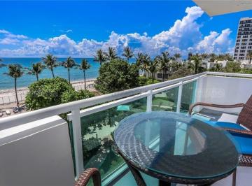 Departamento · 112m² · 3 Ambientes · 2 Cocheras · Departamento en Venta en Hollywood, Miami, Florida