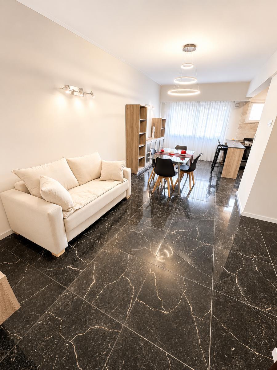 Departamento de 2 ambientes externo, 50m² — Centro