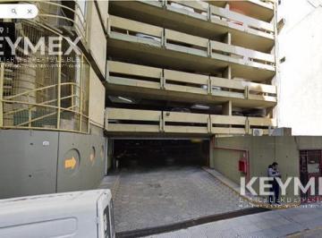 Garage · 11m² · Cochera en Monserrat