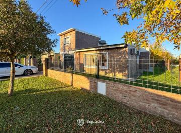 Casa · 160m² · 5 Ambientes · 2 Cocheras · Venta | Permuta - Casa 3 Dorm. y Piscina - Punta Chacra, Roldán - Apto Crédito.