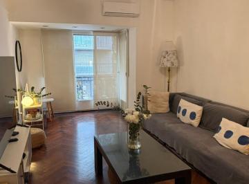 Departamento · 79m² · 3 Ambientes · 3 Ambientes en Venta con Dependencia en Belgrano