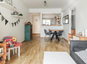 Living y cocina desde el balcón · Impecable Departamento 3 Ambientes con Cochera | 68 m² | Muy Luminoso | Almagro