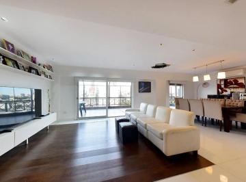 Departamento · 145m² · 5 Ambientes · 2 Cocheras · Venta 5 Ambientes con 2 Cocheras y Parrilla en Flores
