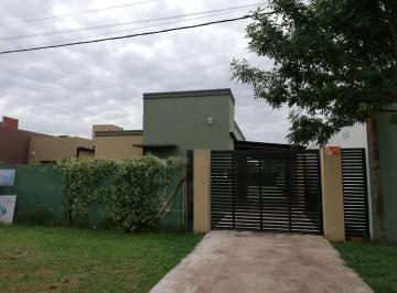 Casa · 70m² · 3 Ambientes · 1 Cochera · Casa en Ibarlucea