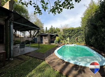 Casa · 137m² · 4 Ambientes · 1 Cochera · Venta Casa 3 Dorm. Burzaco Apto Credito