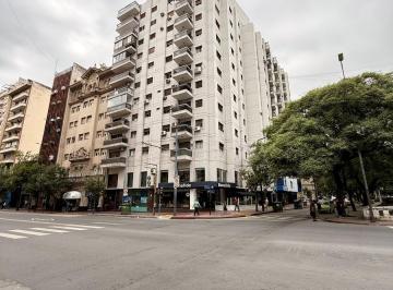 Departamento · 105m² · 4 Ambientes · 1 Cochera · Semi Piso en Pleno Centro de Córdoba