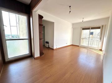 Departamento · 53m² · 3 Ambientes · Departamento en Alquiler de 3 Ambientes en Quilmes Centro