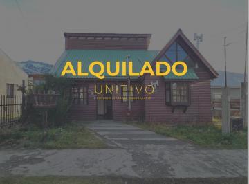 Casa · 93m² · 3 Ambientes · Casa en Alquiler