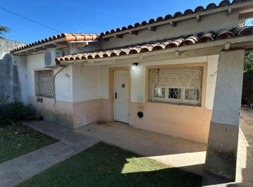 Casa de 4 ambientes, La Matanza · Chalet Lote Propio de 10 X 35 m de 4 Amb. con Fondo Libre - Villa Luzuriaga