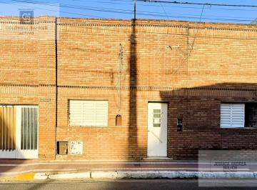 Casa · 362m² · 9 Ambientes · 1 Cochera · Casa a Refaccionar Apto Inversor