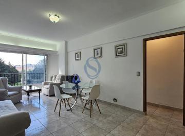 Departamento · 68m² · 3 Ambientes · Venta Departamento Tres Ambientes en Frente con Dependencia en Centro, Mar del Plata