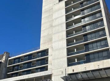 Consultorio · 61m² · 97 Cocheras · Rich Torre - San Juan 1027 - Rosario