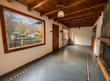 Casa · 62m² · 3 Ambientes · 1 Cochera · Cabaña en Cipreses y Los Notros