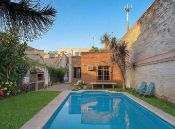 FRC-FRC-8142_2 · Portela 800 Flores Casa 4amb U$285.000