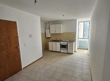 Departamento · 35m² · 2 Ambientes · Departamentourquiza Al 2900, m Medicina y Odontologia, Externo, Balcon, Escalera, Moderno