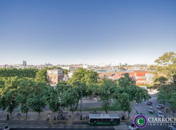 Departamento · 117m² · 3 Ambientes · Vista Al Río y Parque Thays - Av del Libertador y Av Callao - Semipiso Alto de 3 Amb C/ Dep. Balcón