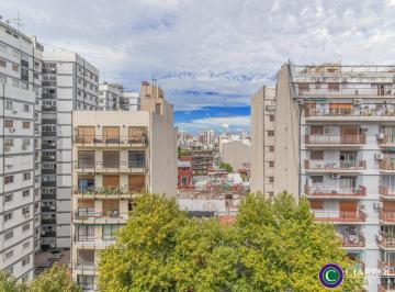 Departamento · 76m² · 3 Ambientes · Piso Alto - Luminoso Departamento con Amplio Balcón Al Frente