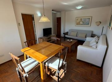 Departamento · 66m² · 3 Ambientes · Venta – Departamento 2 Dorm. en Excelente Estado con Baulera en Centro