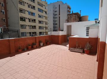 PH , Caballito · PH Tipo Casa con Gran Terraza Privada y Sin Expensas en Caballito