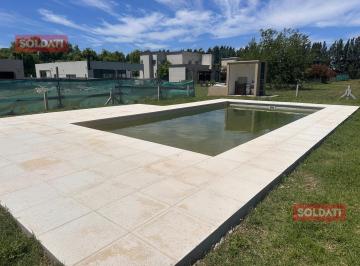 Casa · 133m² · 4 Ambientes · 1 Cochera · Casa Venta Haras del Sur II - 3 Dorm. - Piscina