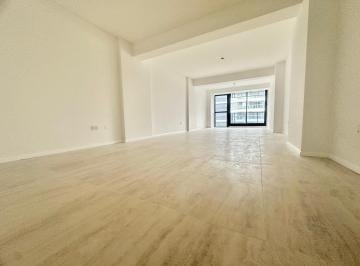 Oficina comercial · 60m² · 3 Ambientes · Ideal Renta / Inversion Oficina Planta Libre. El Mejor Precio por m² Unica Ameniteis