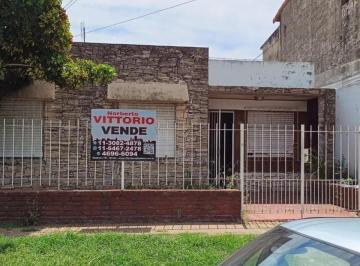 PH · 90m² · 4 Ambientes · 1 Cochera · Venta PH 4 Ambientes en Moron