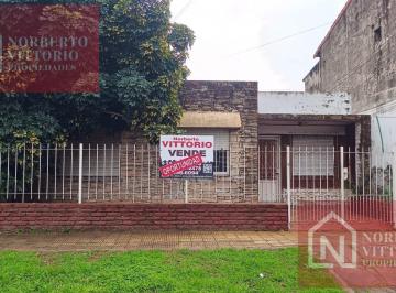 PH · 90m² · 4 Ambientes · 1 Cochera · Venta PH 4 Ambientes en Moron