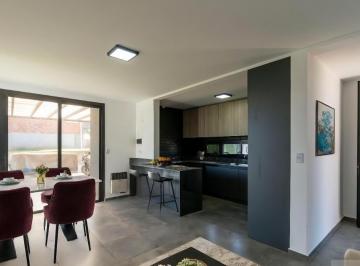 Casa · 126m² · 3 Dormitorios · 2 Cocheras · Casa - 3 Dorm - Las Cañitas Malagueño