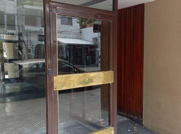 Departamento de 3 ambientes, La Matanza · Departamento de 45 m² con 2 Dorm. en Venta en Ramos Mejía