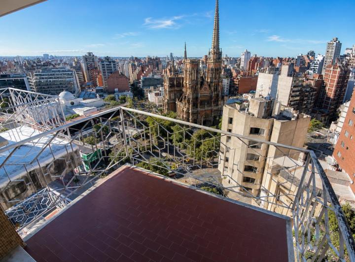 Departamento · 160m² · 3 Dormitorios