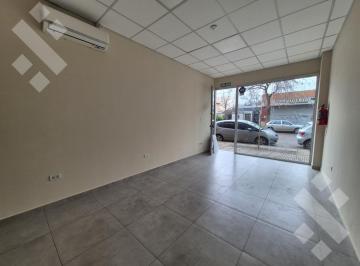 Local comercial · 25m² · 1 Ambiente · 1 Cochera · Local en Cipolletti