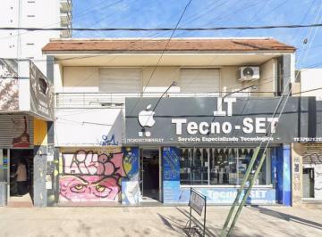 Casa · 186m² · 4 Ambientes · 2 Cocheras · Canagllo 181, Temperley - Casa Apto Fines Comerciales Y/o Preofesionales