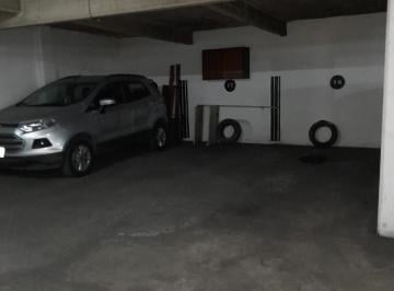 Garage · 11m² · 1 Cochera · Cochera en Centro