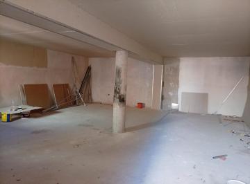 Local comercial · 84m² · Local Interno con Pasillo de Ingreso Amplio