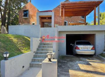 Foto1 · Espectacular Casa en Venta en Playa Mansa