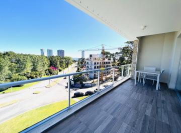 Foto1 · Emerald Apartamento en Venta - 3 Dorm. + Den - Piscina - Mansa Penthouse Punta del Este