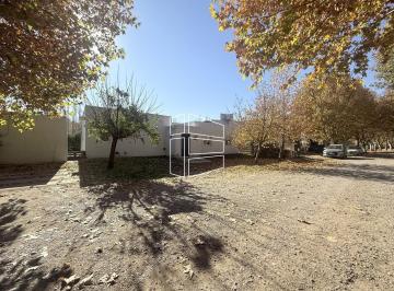 Casa · 151m² · 4 Ambientes · 2 Cocheras · Venta - Casa Apta Credito en Barrio Privado Grand Parc - C121