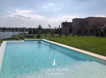 Casa · 271m² · 6 Ambientes · 4 Cocheras · Casa en Alquiler Al Lago en Villanueva, San Gabriel