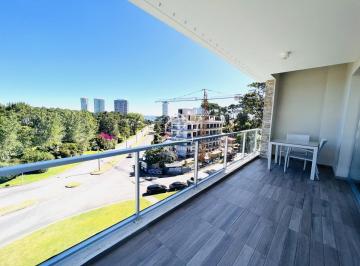 Foto1 · Emerald Apartamento en Venta - 3 Dorm. + Den - Piscina - Mansa Penthouse Punta del Este
