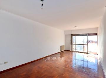 Departamento · 120m² · 7 Ambientes · 1 Cochera · Departamento en Venta en Nueva Córdoba de 3 Dorm. con Balcón y Vistas