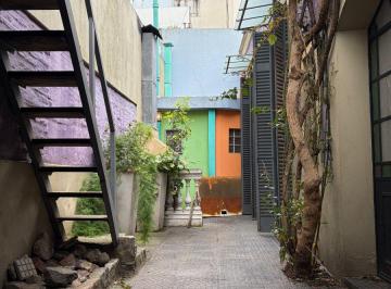 Casa de 3 ambientes, Almagro · Muy Linda Casa de Época con 2 Dorm.